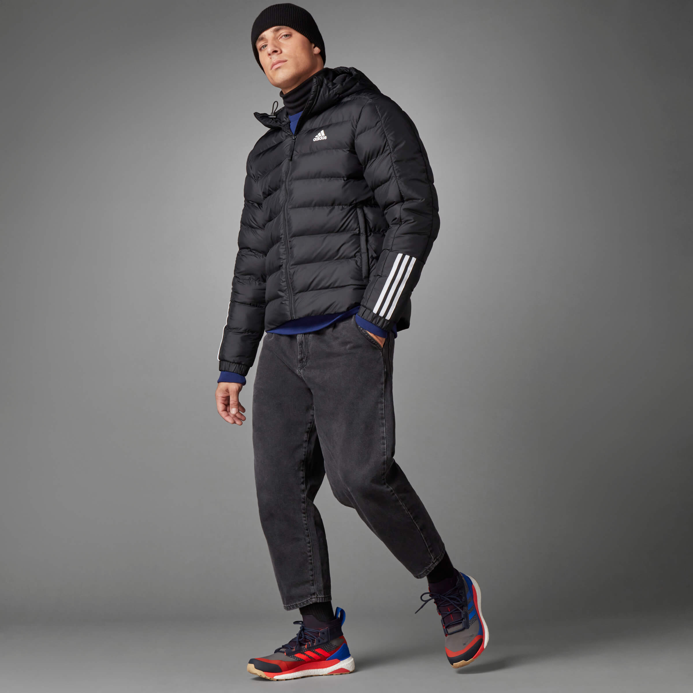 Мъжко яке Adidas ITAVIC M JKT GT1674 в цял ръст
