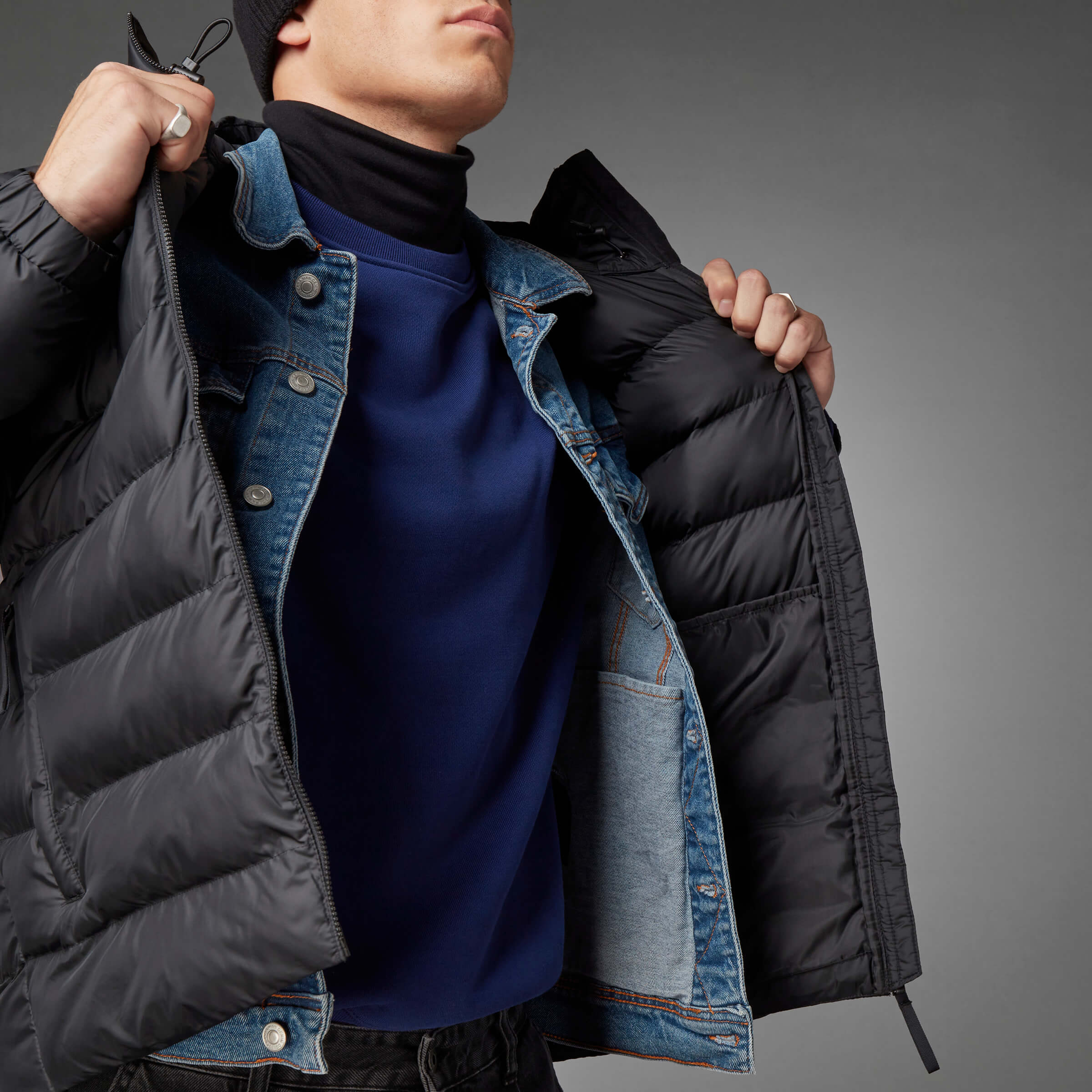 Зимно мъжко яке Adidas ITAVIC M JKT GT1674 вътрешна част