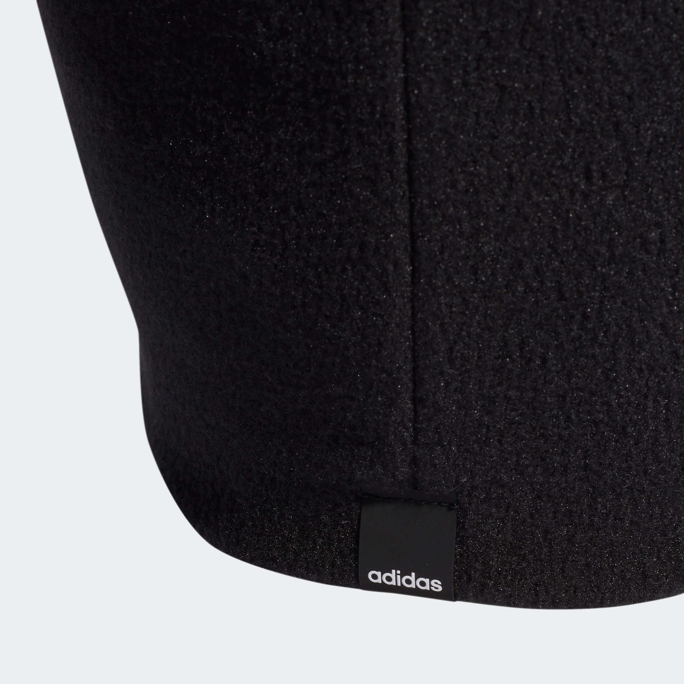 Зимна Шапка Adidas Fleece Beanie HI3685 детайл материя