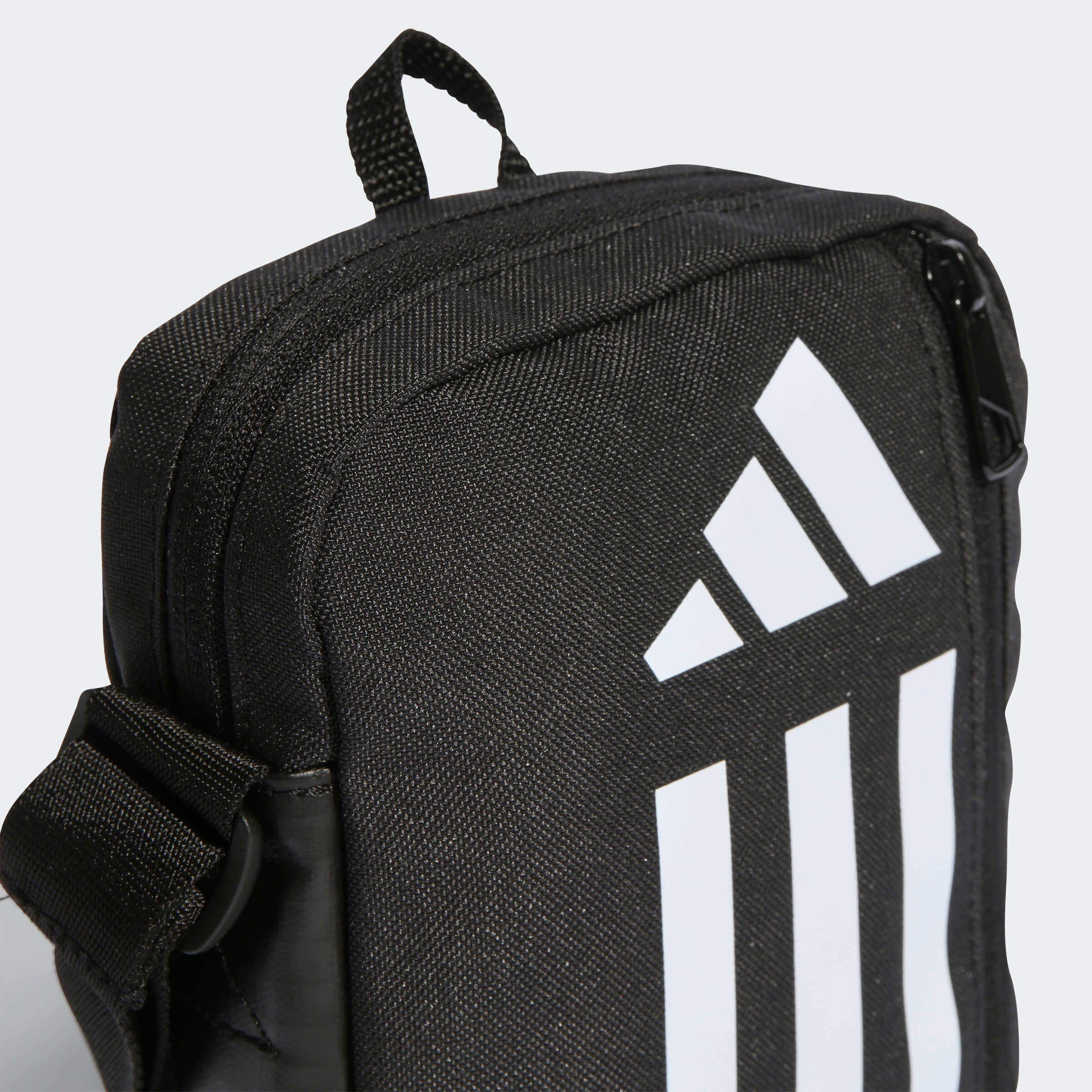 Adidas Essentials Training HT4752 детайлна снимка