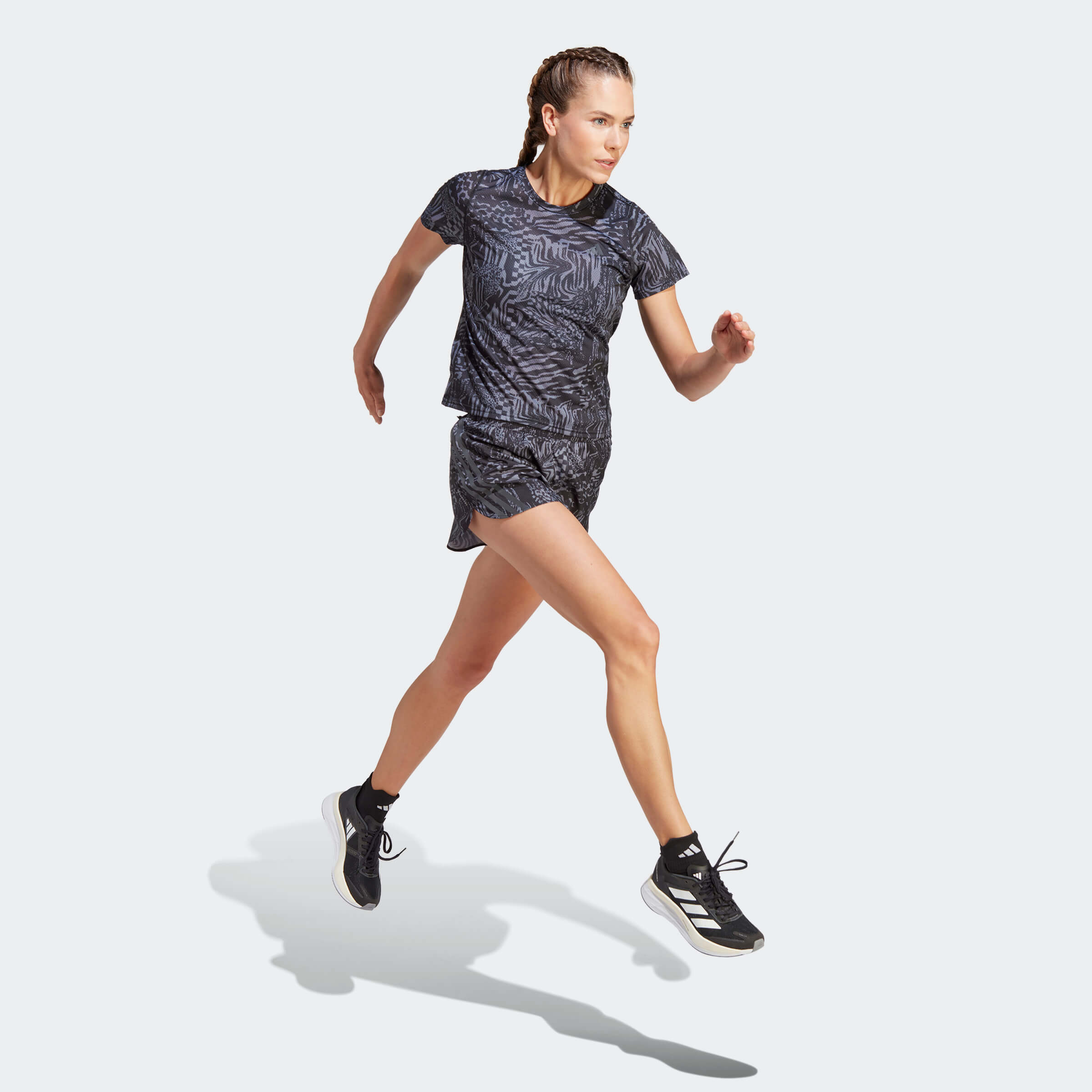Дамска Тениска Adidas Run Icons 3 в цял ръст