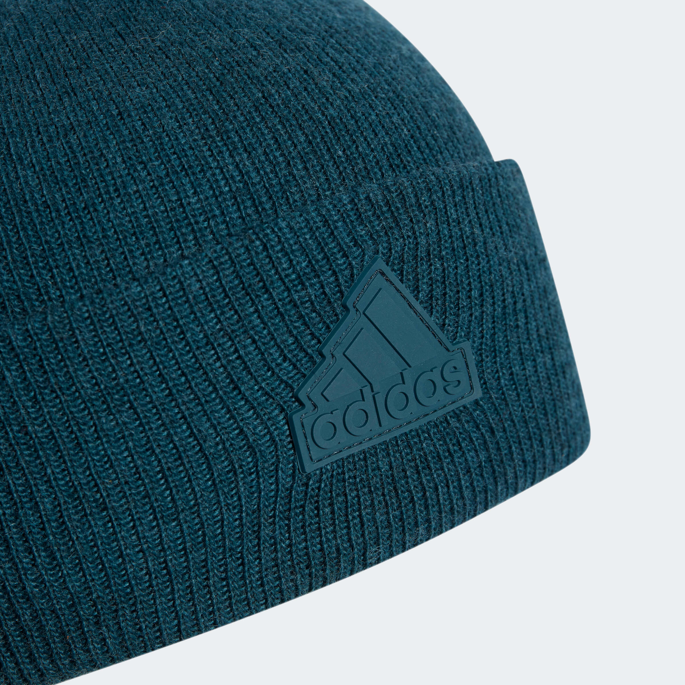 Зимна Шапка Adidas Cold.Rdy Tech Cuff Beanie II3551 детайл лого
