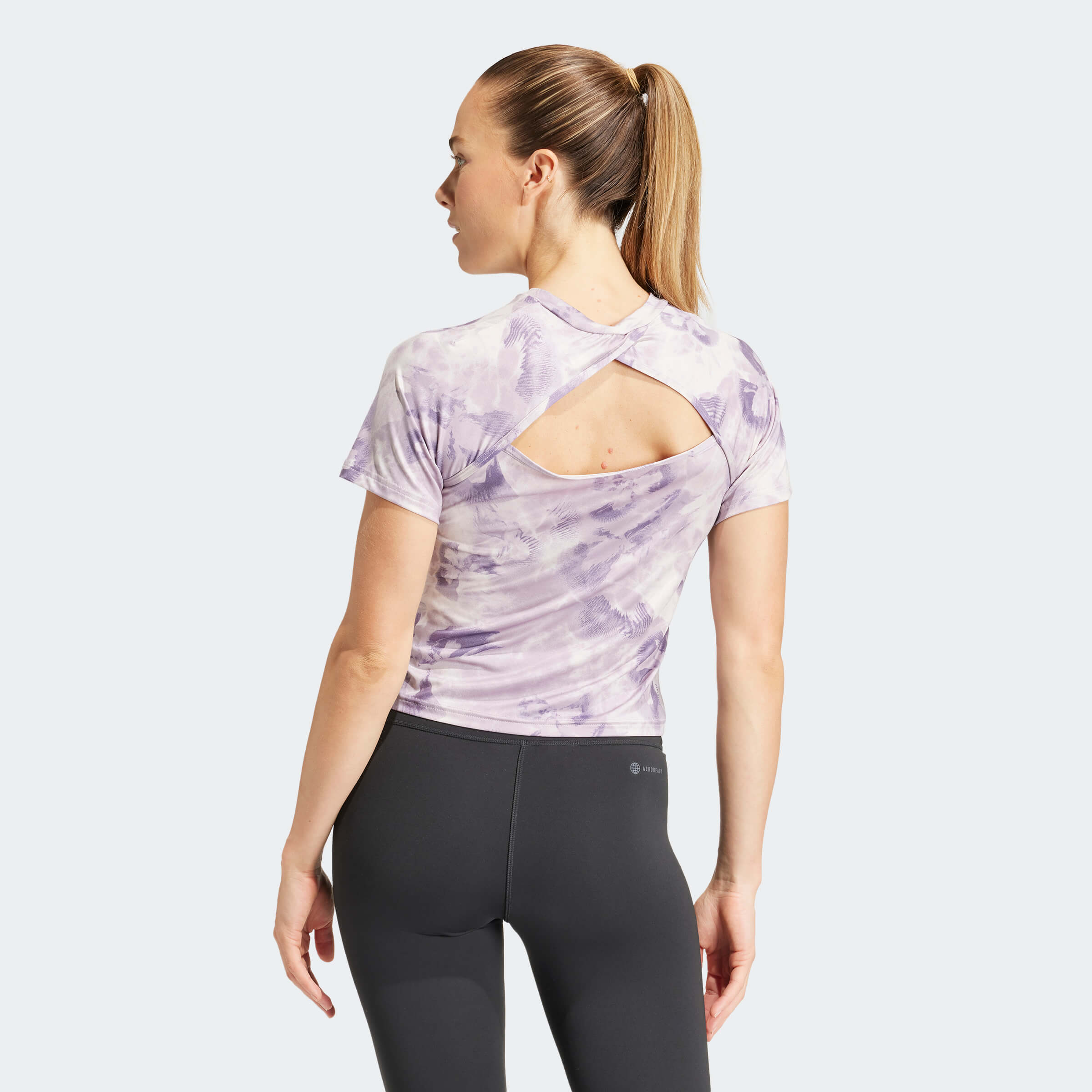 Дамска Тениска Adidas AOP FLOWER TEE IN6765 в гръб
