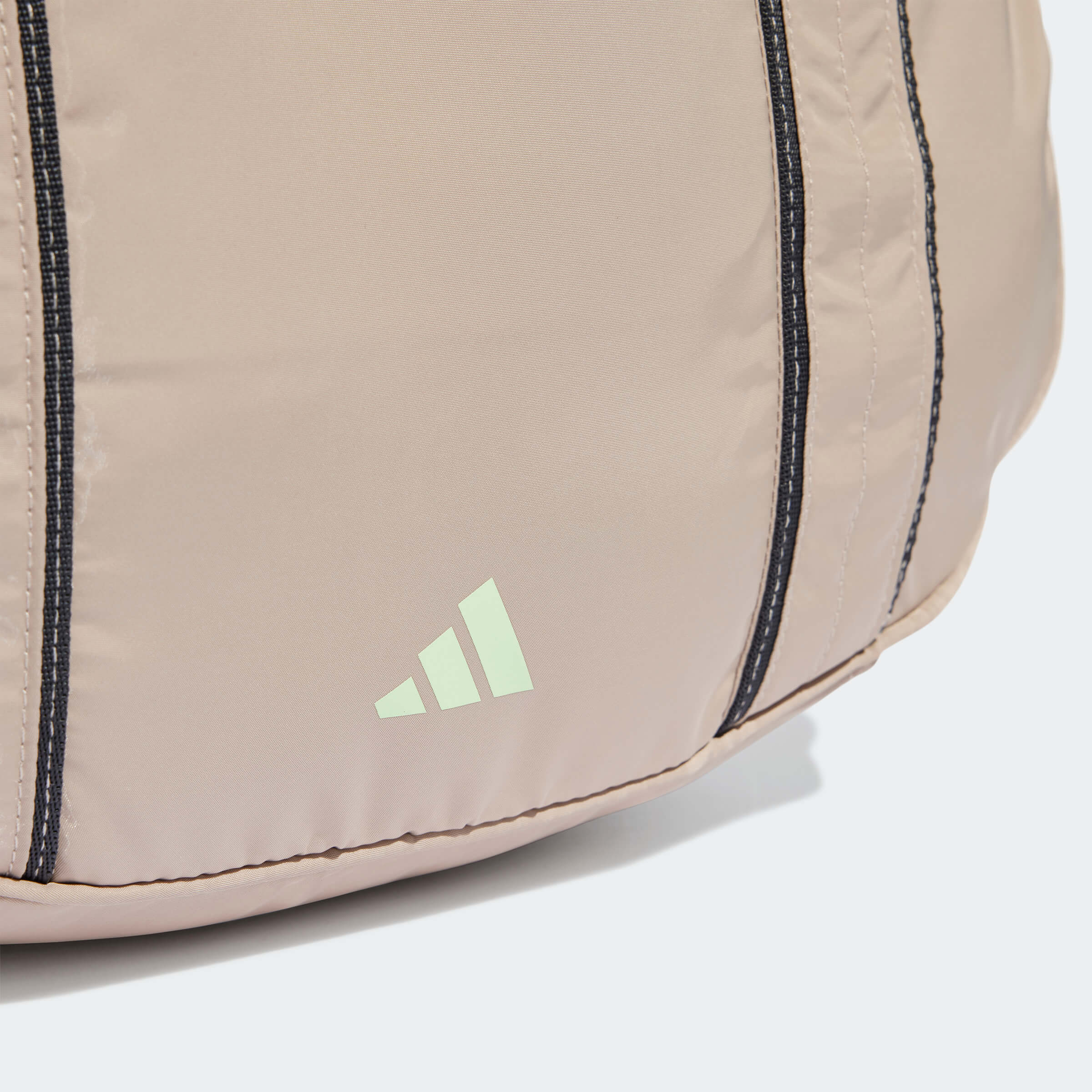 Чанта Adidas Yoga Tote IP6417 детайл лого