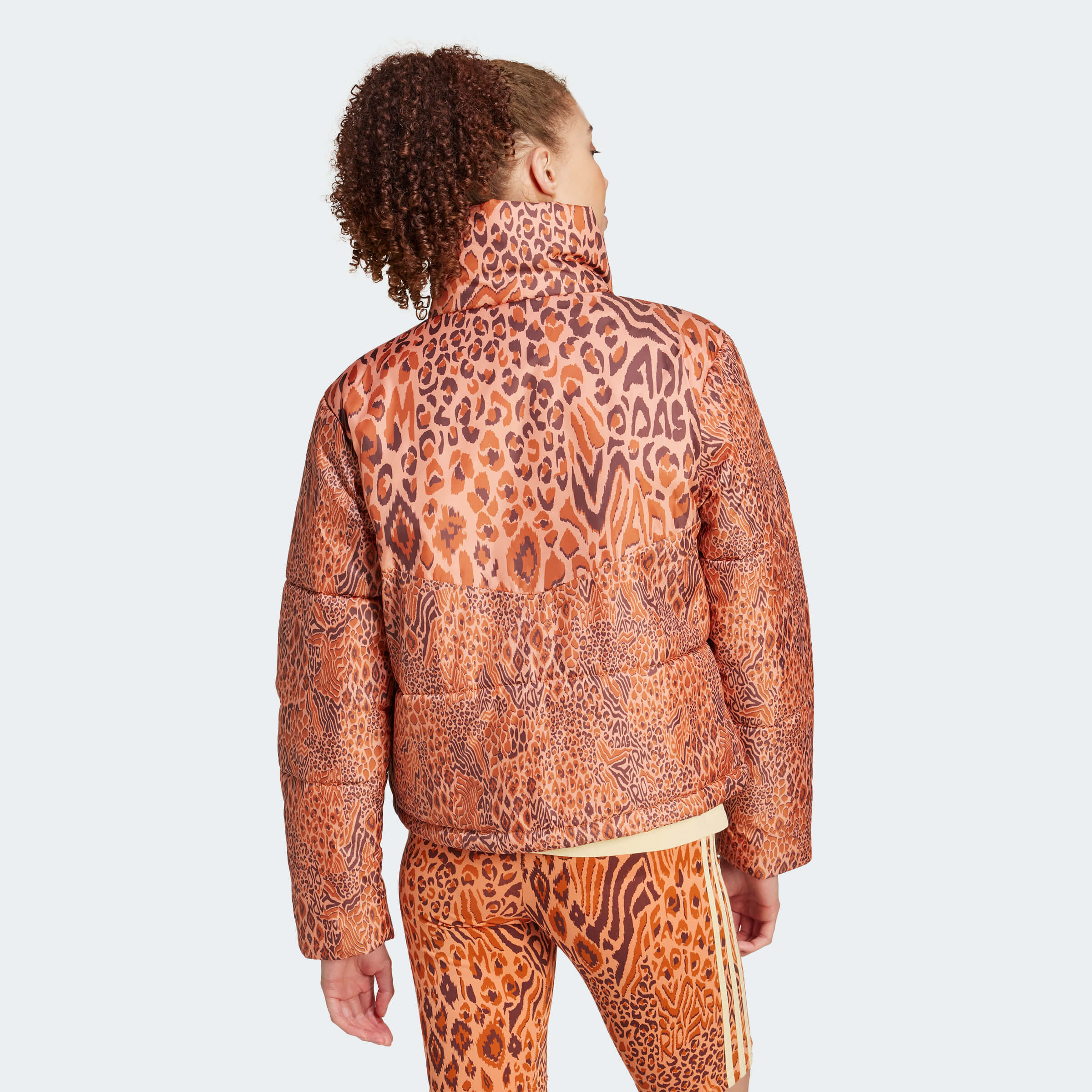 Дамско Яке Adidas FARM PADDED JKT - изглед отзад