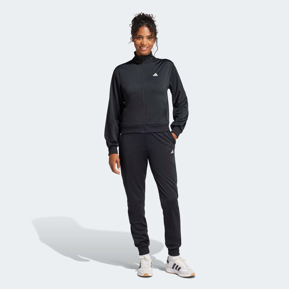 Дамски Екип Adidas W FEELCOZY JD4475