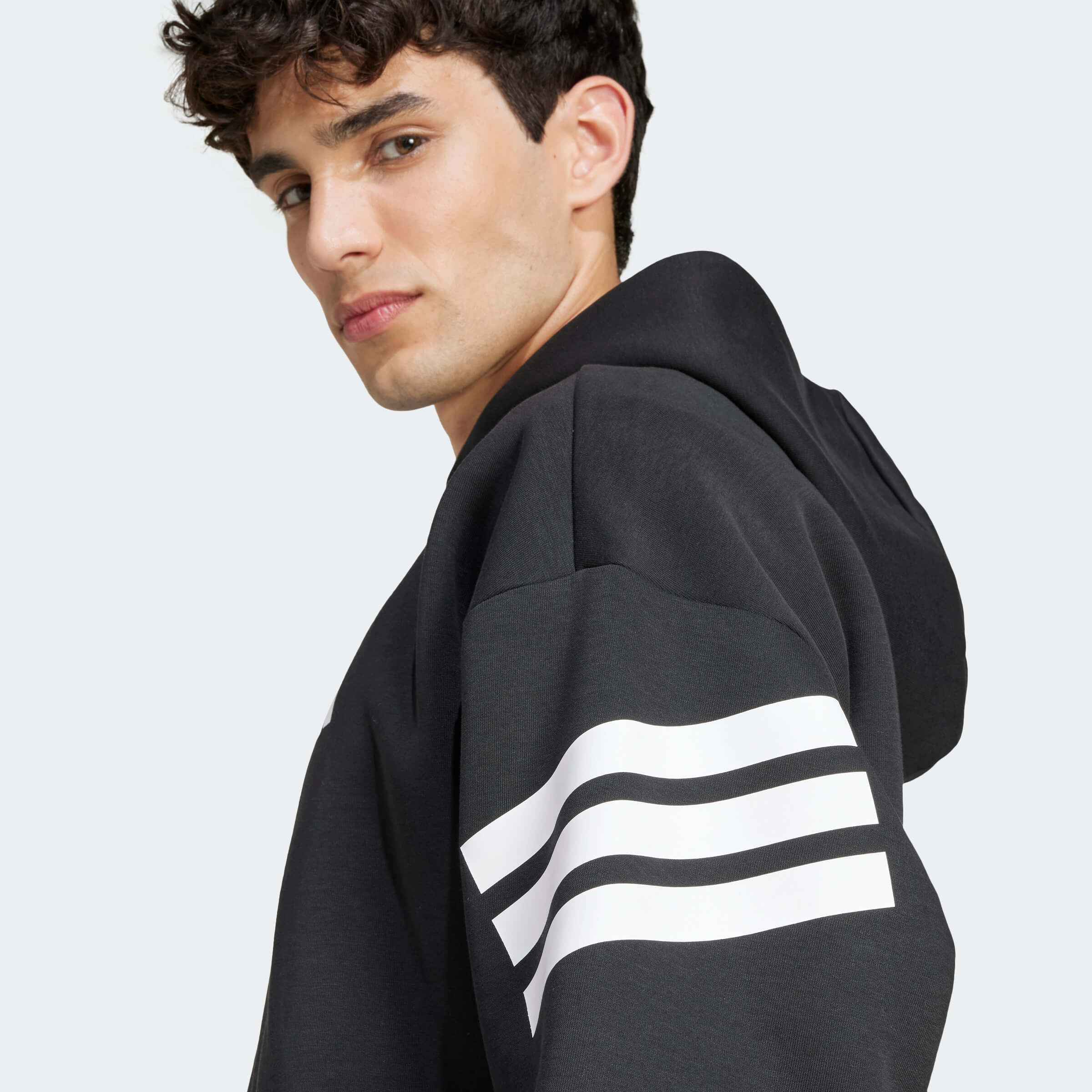 Мъжко Горнище Adidas M FI 3S FZ JD4827 детайл ръкав