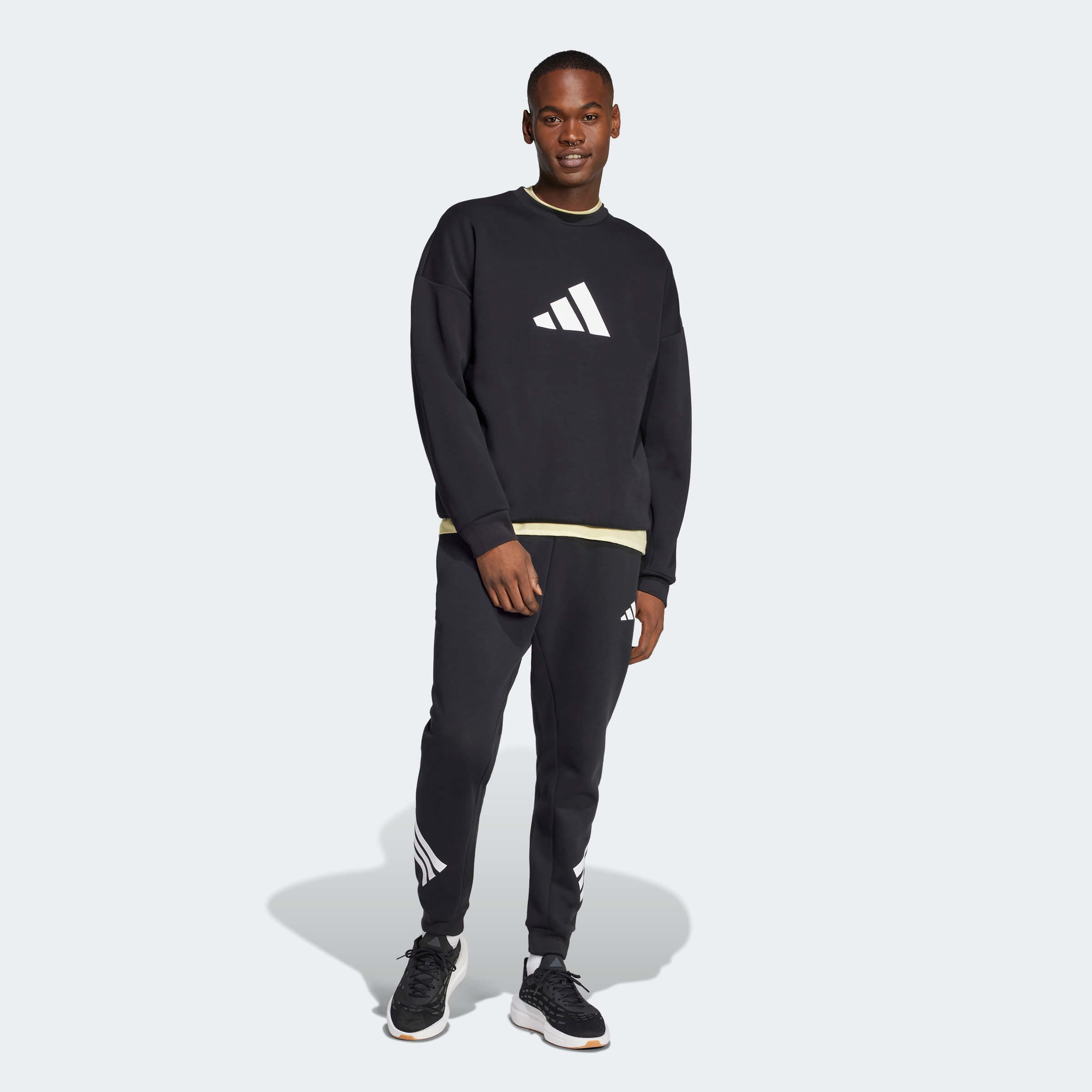 Мъжко Долнище Adidas M FI 3S в цял ръст