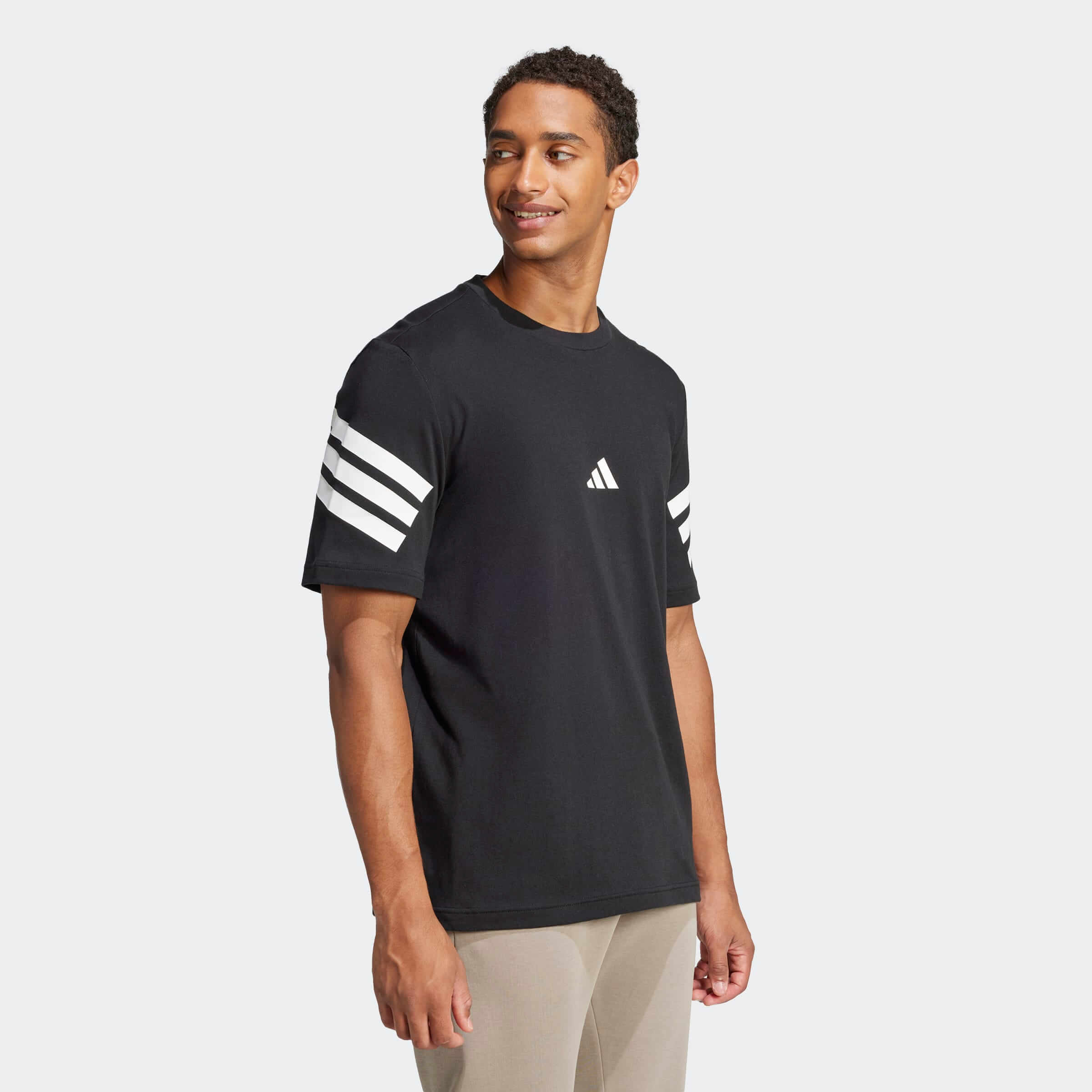 Тениска Adidas M FI 3S REG JD4877 отстрани