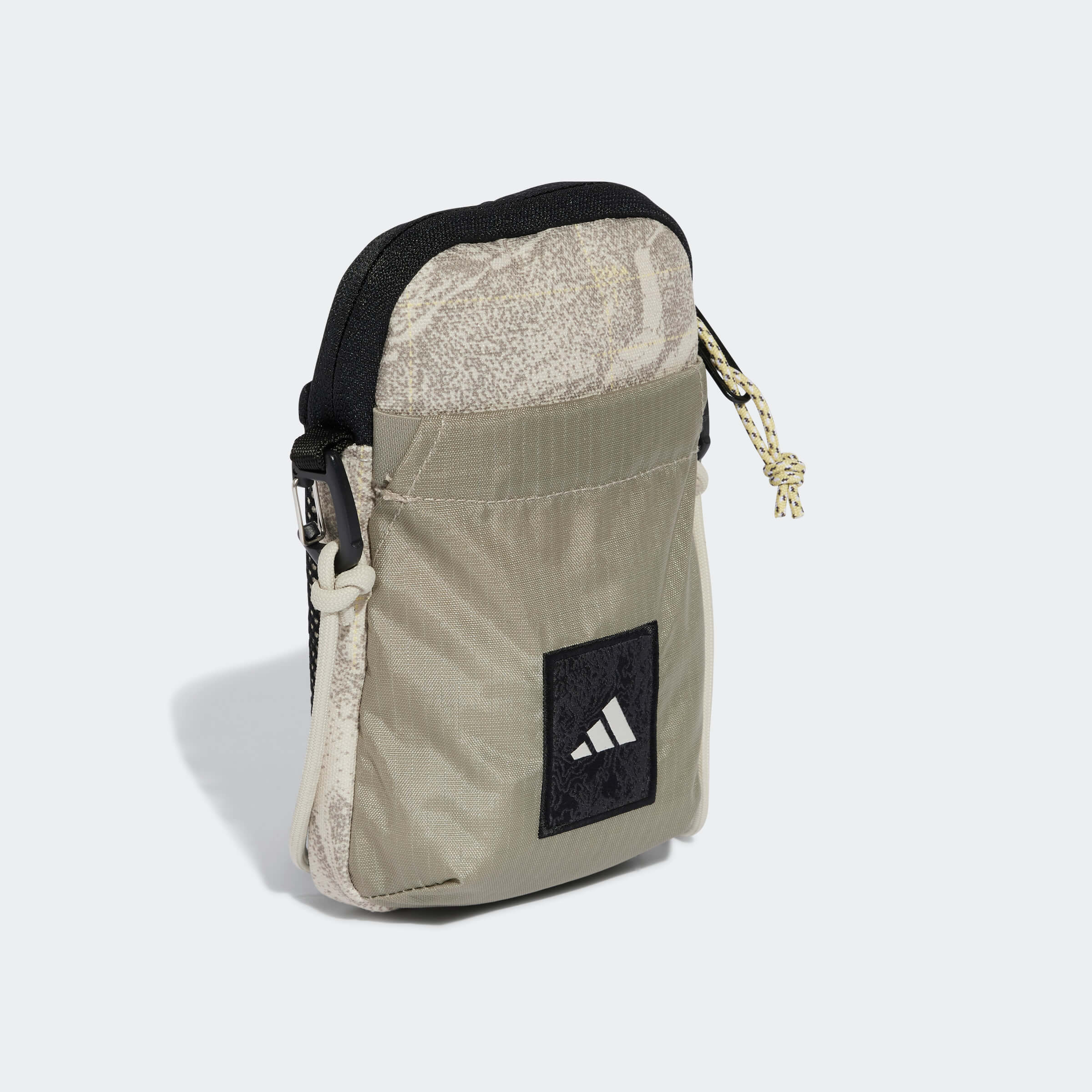 Чанта Adidas CXPLR SMALL B G JD5856 отстрани