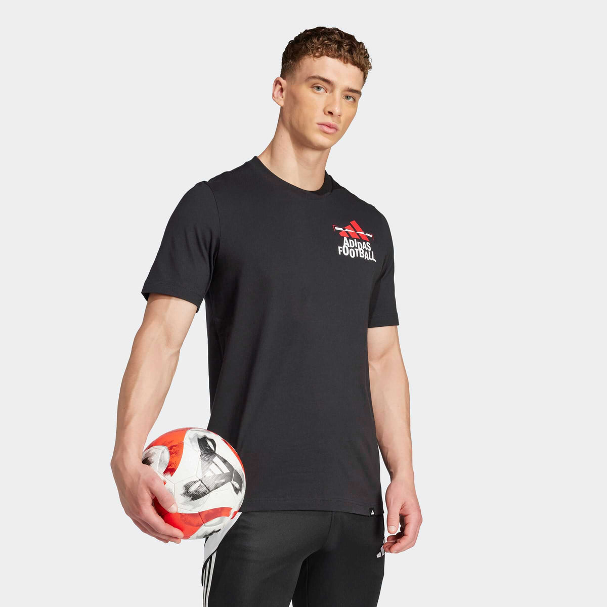 Мъжка Тениска Adidas FUN SLOGAN G JD8216
