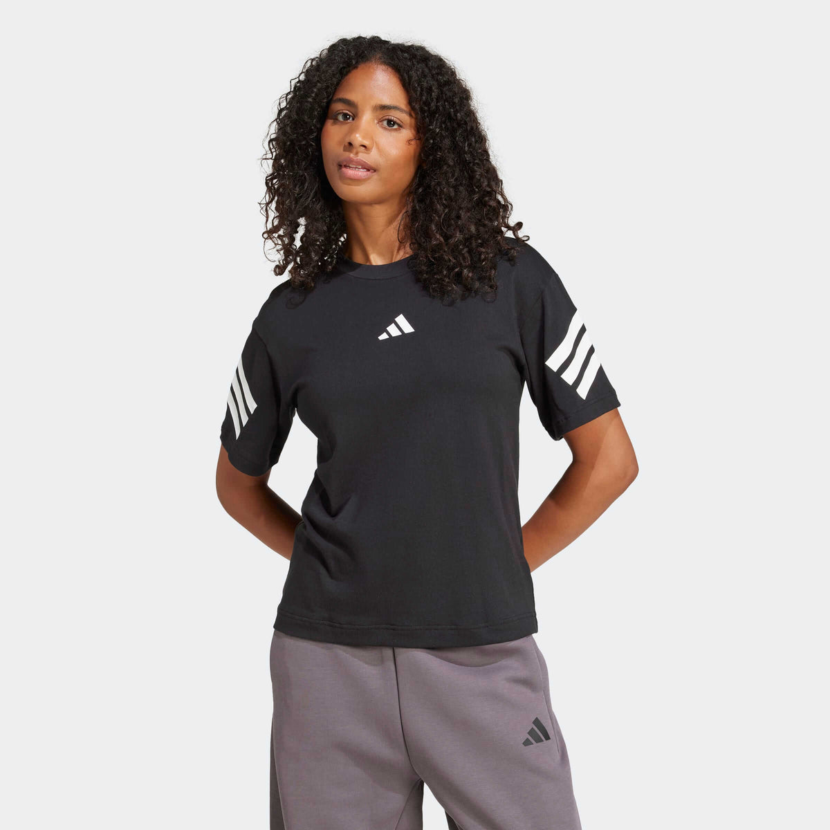Дамска Тениска Adidas W FI 3S JE0237