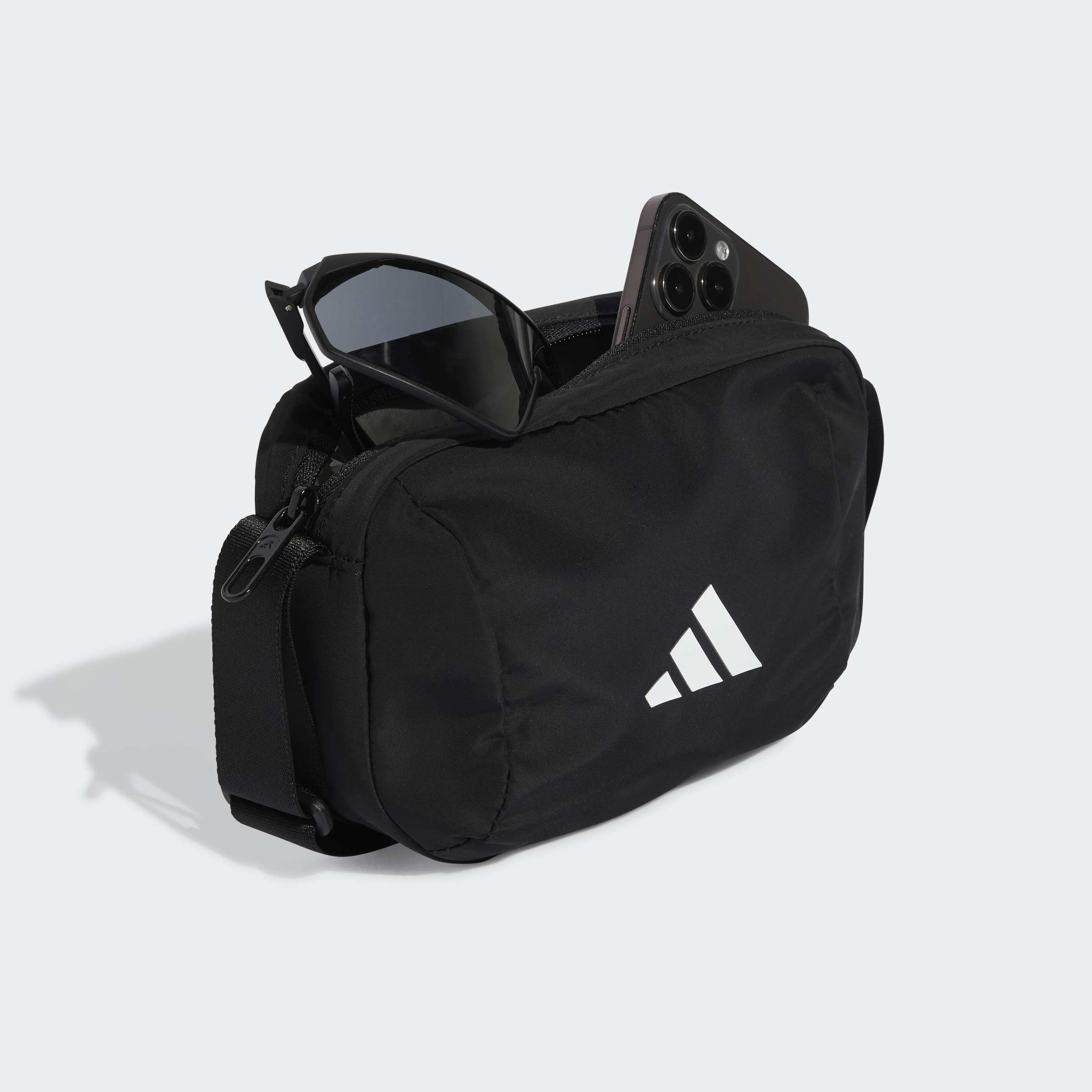 Чанта Adidas FI SHOULDER JM4879 отворена