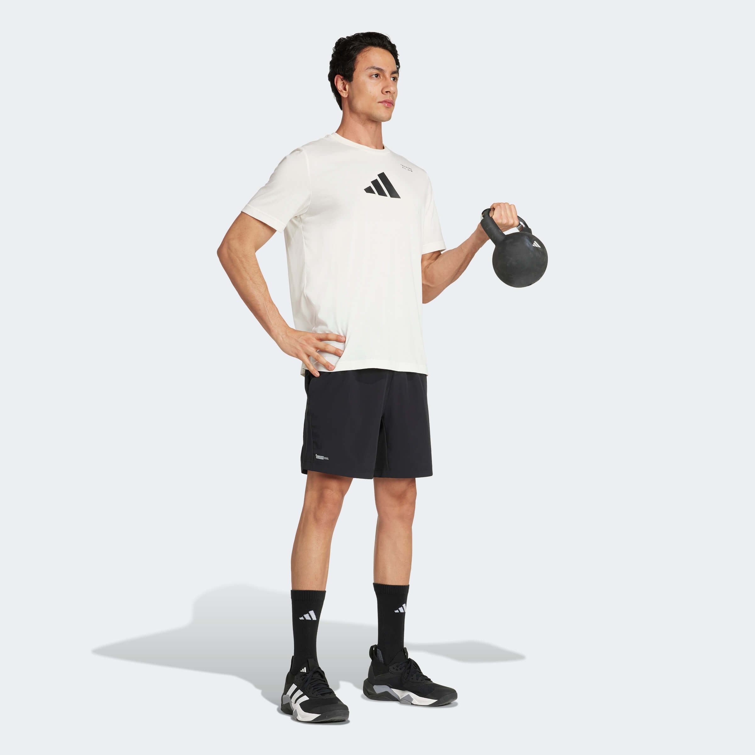 Мъжка Тениска Adidas M TR CAT JM8976 в цял ръст