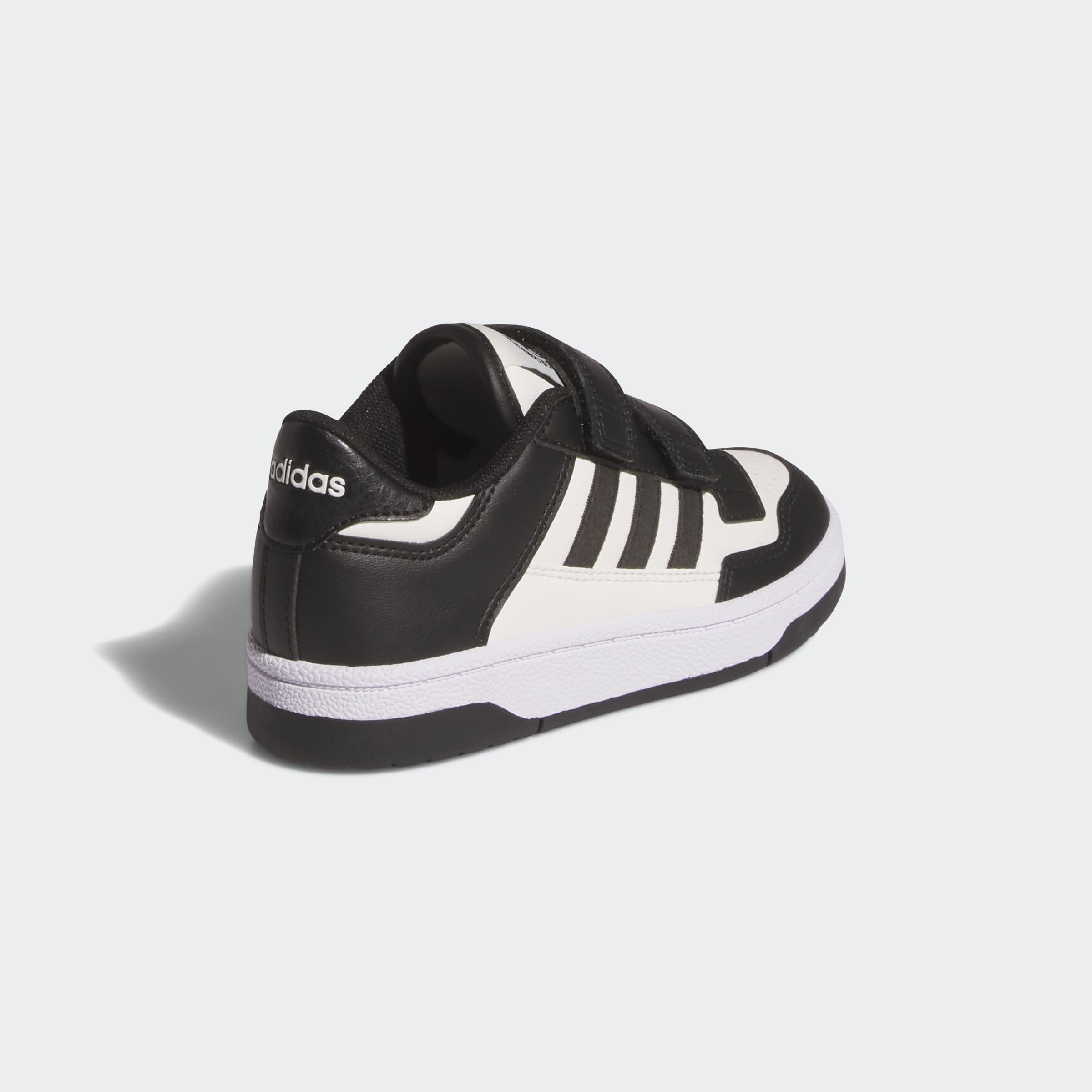 Adidas Rapid Court JP7654 – детски кецове с подплатена пета в черно и бяло