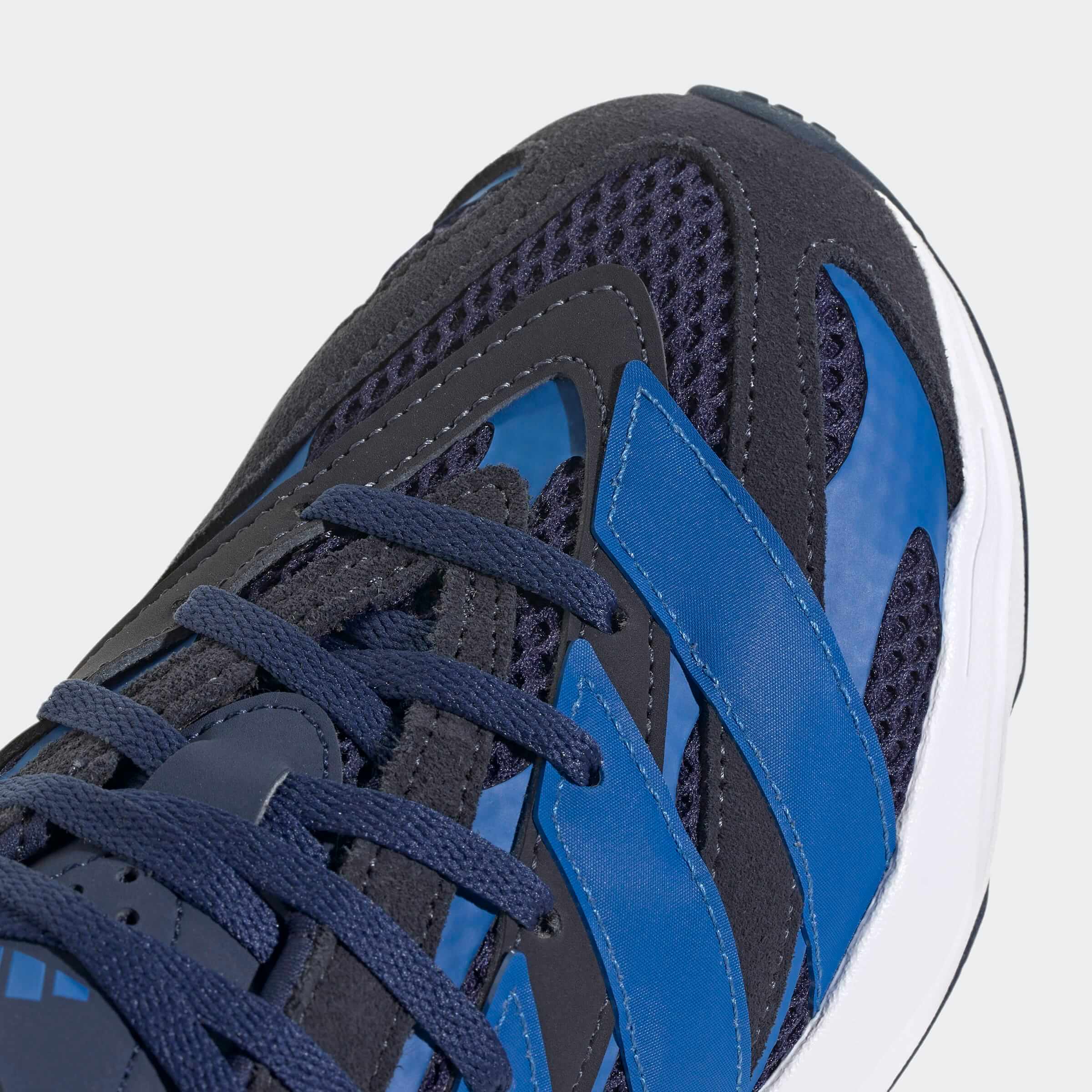 Юношески Маратонки Adidas LIGHTBLAZE J детайл пръсти