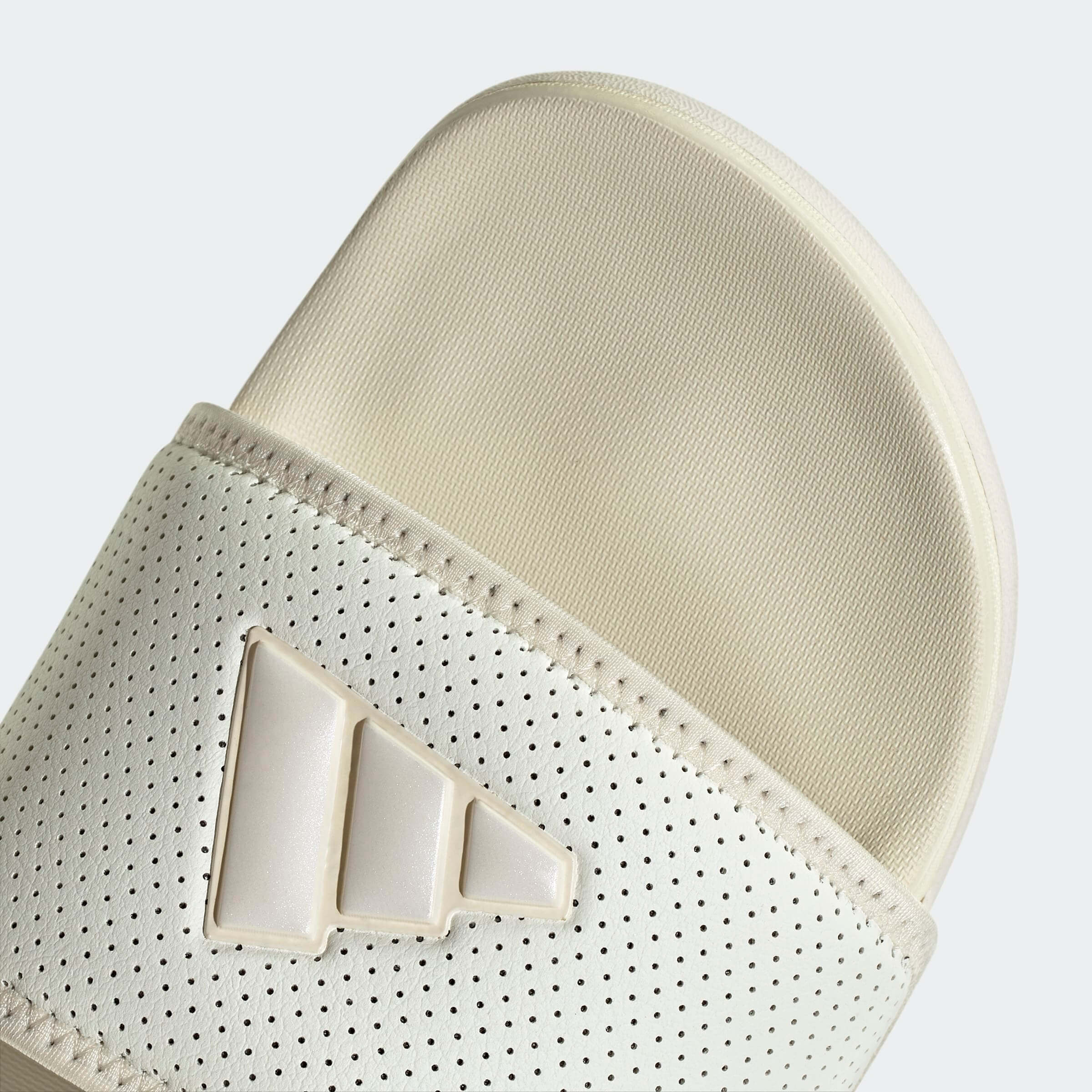 Дамски Чехли Adidas ADILETTE COMFORT предна част
