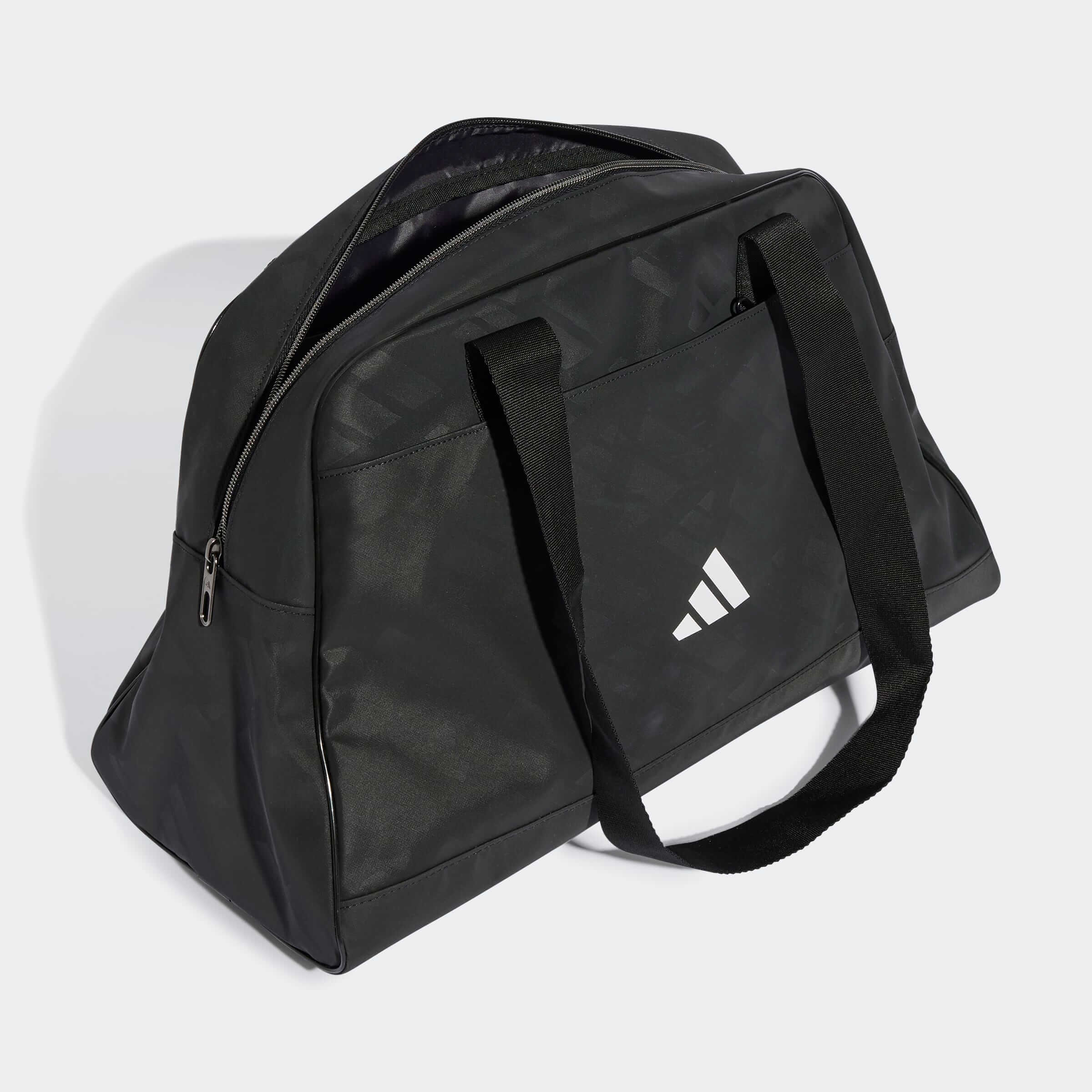 Чанта Adidas MNGRM BWL BAG отворена
