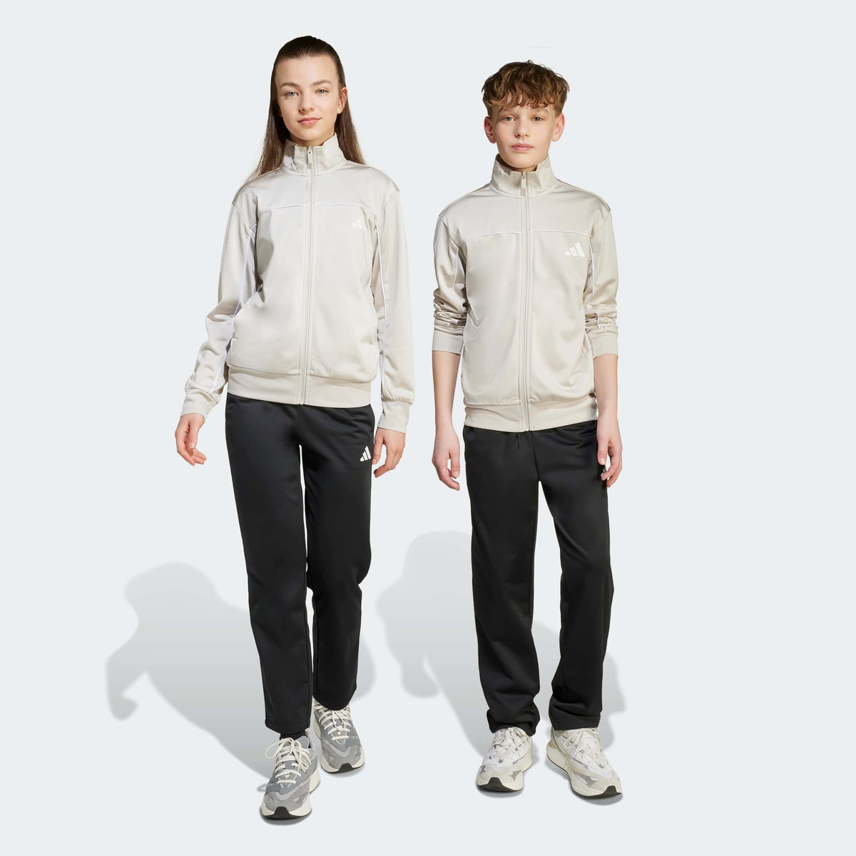 Юношески Екип Adidas J CP TR TS KB9881 основна снимка