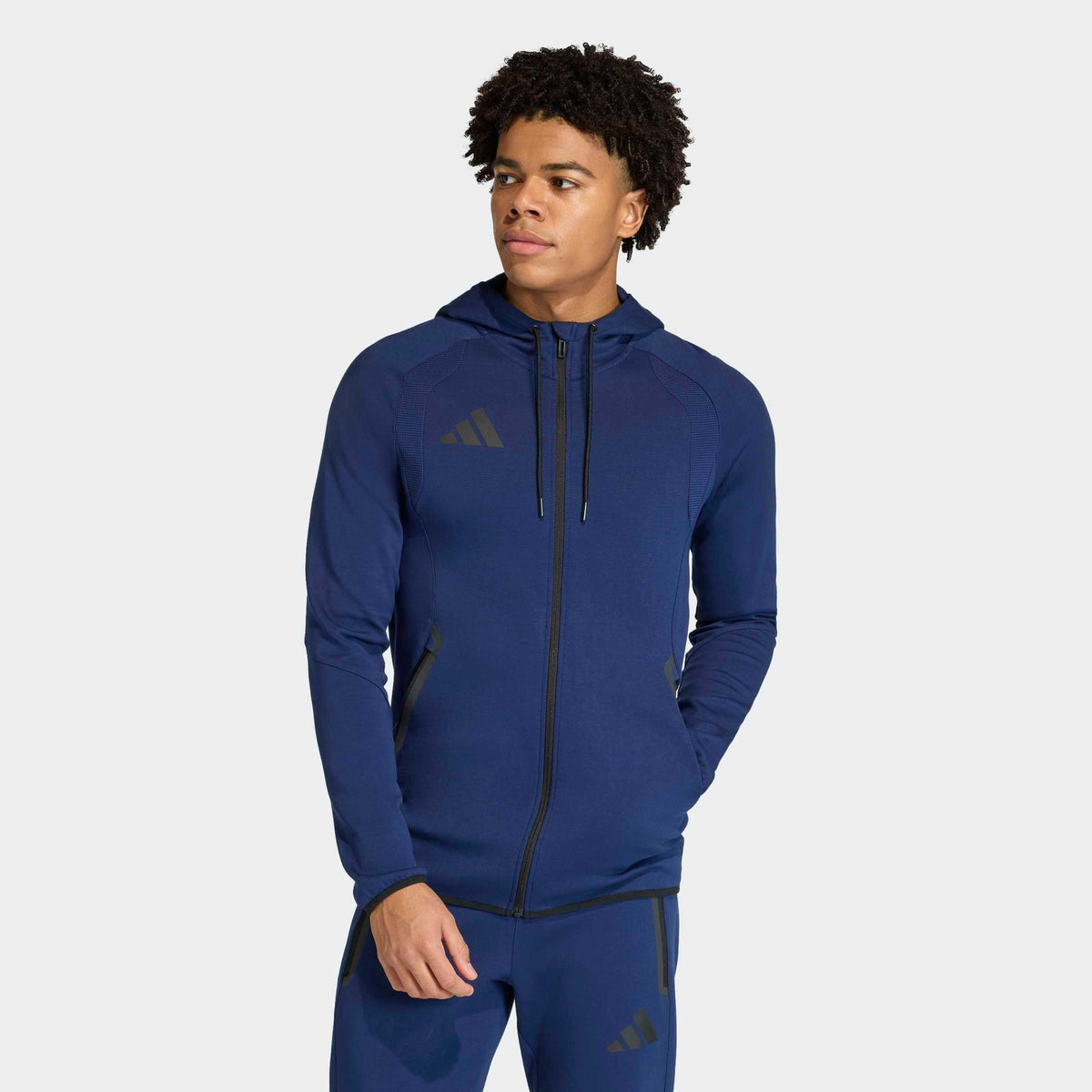 Мъжко Горнище Adidas Tiro Travel KF6078