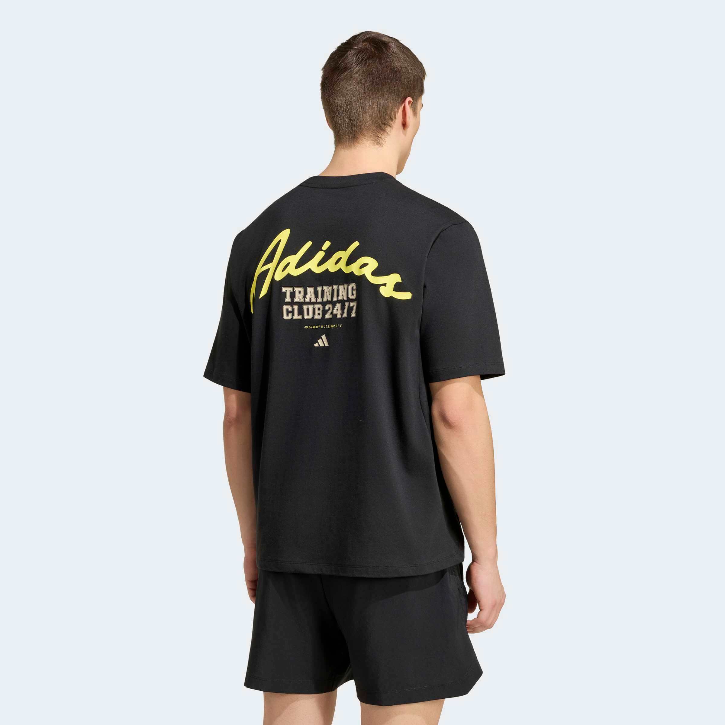 Мъжка тениска Adidas PrimeLift Essentials KG9016 – голям жълт принт Adidas Training Club 24/7 на гърба
