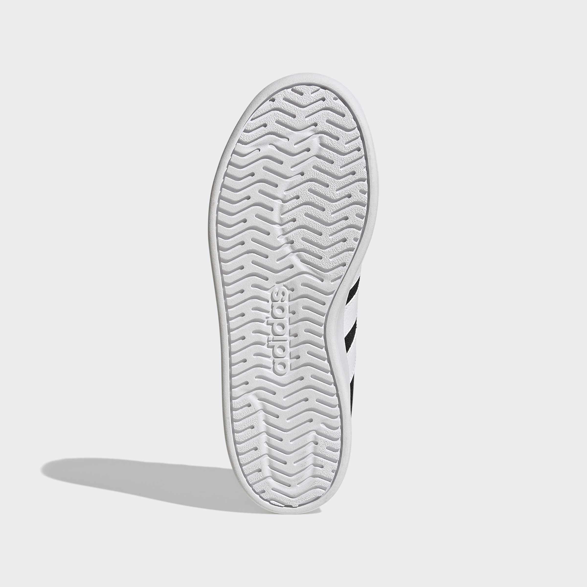 Гумена подметка на дамски кецове Adidas Streettalk Bold KJ9940 с релефен грайфер