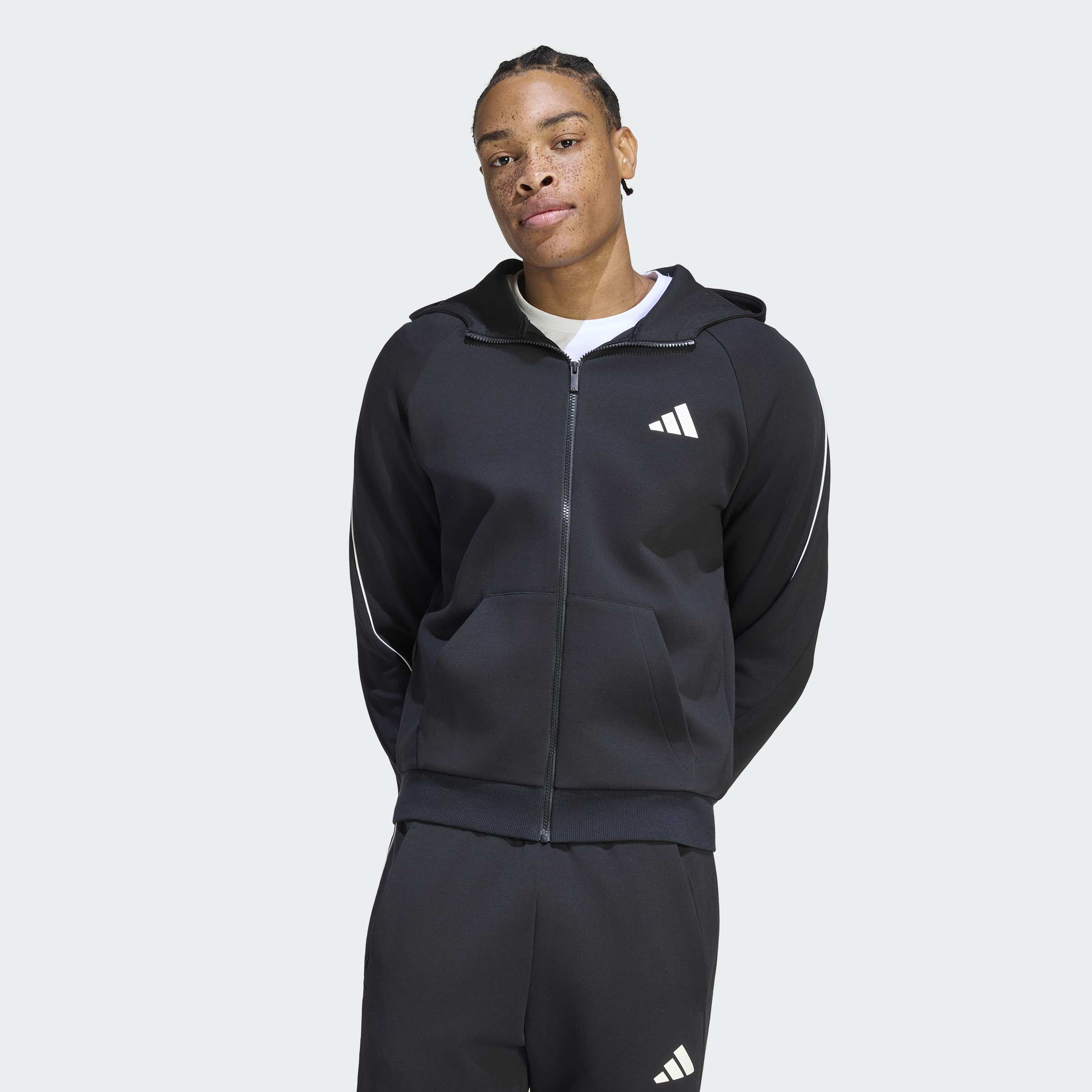 Мъжко спортно горнище Adidas Stadium Small Logo в черно с цял цип, качулка, бяло лого и предни джобове