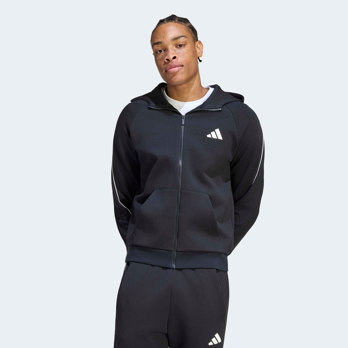 Мъжко спортно горнище Adidas Stadium Small Logo в черно с цял цип, качулка, бяло лого и предни джобове